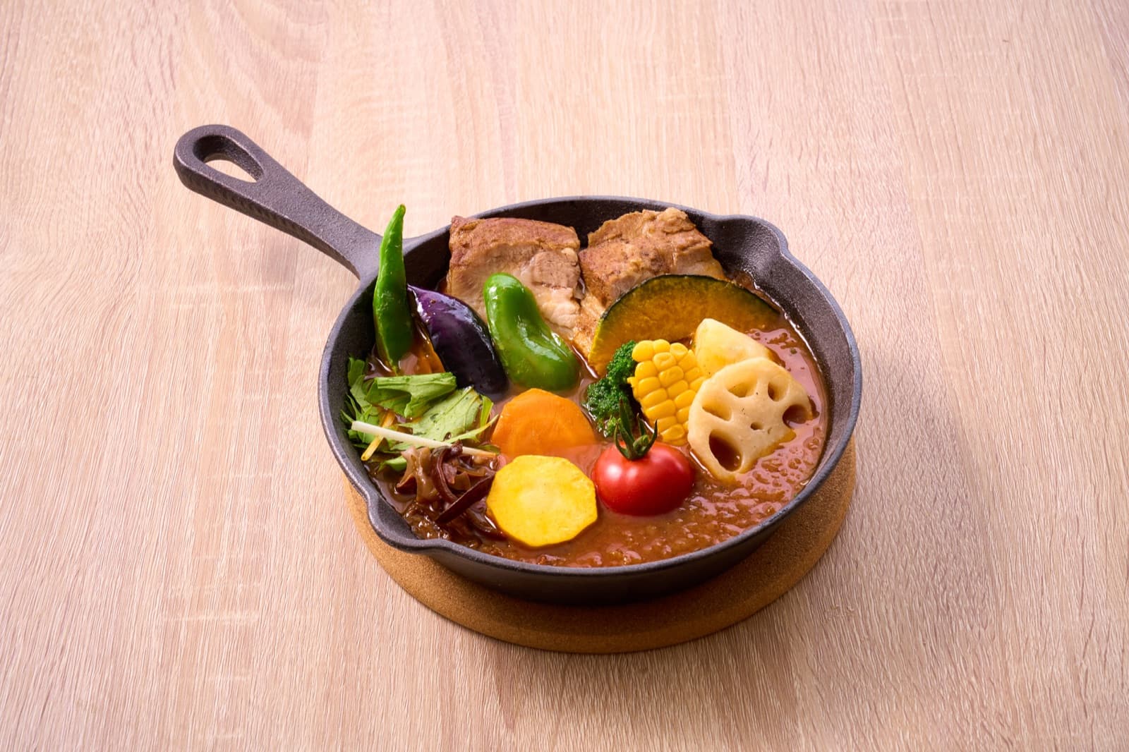 神トマト豚の角煮スープカレー